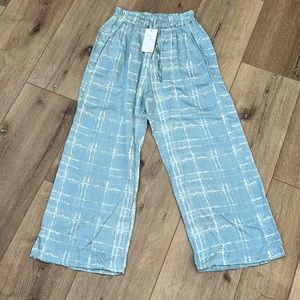 Blue / white silk blend wide leg pants S/M NWT